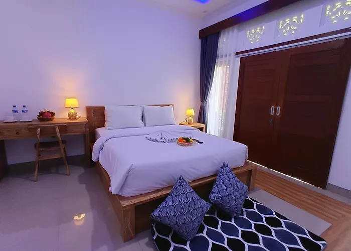 アパート Padmasari House